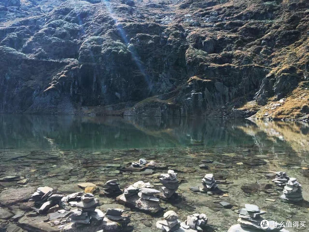 越过山丘,行走在云端——雨崩徒步行记