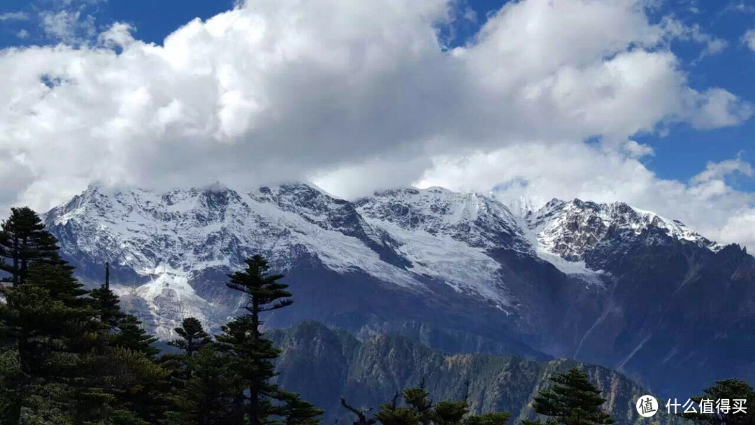 越过山丘，行走在云端——雨崩徒步行记