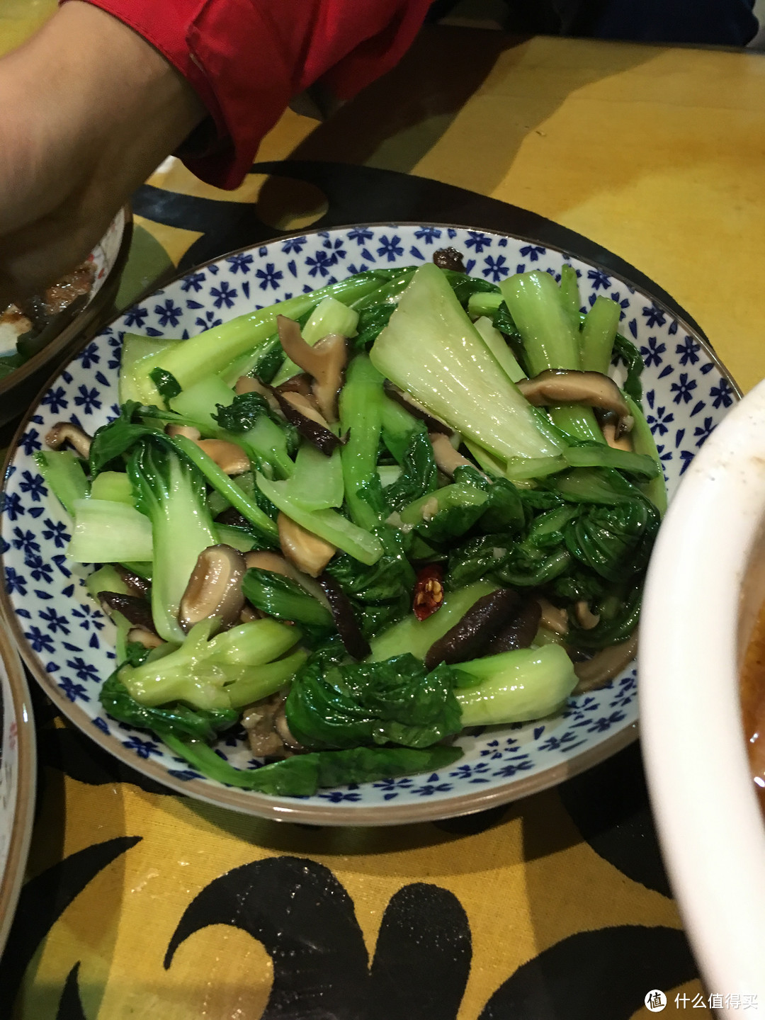 越过山丘,行走在云端——雨崩徒步行记