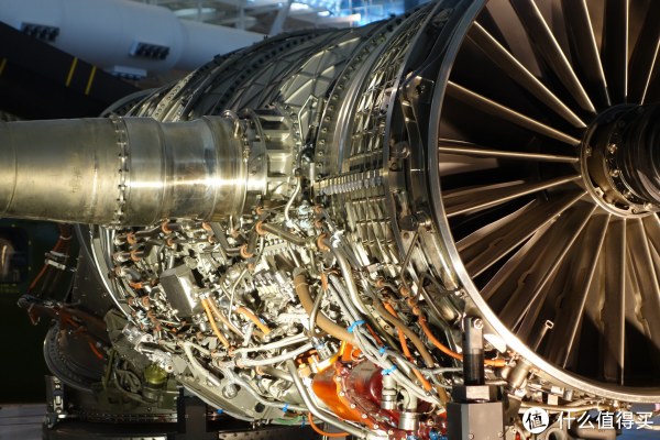 美国航空航天博物馆 — 杜勒斯机场分馆 篇三:协和,美军冷战飞机,f-35