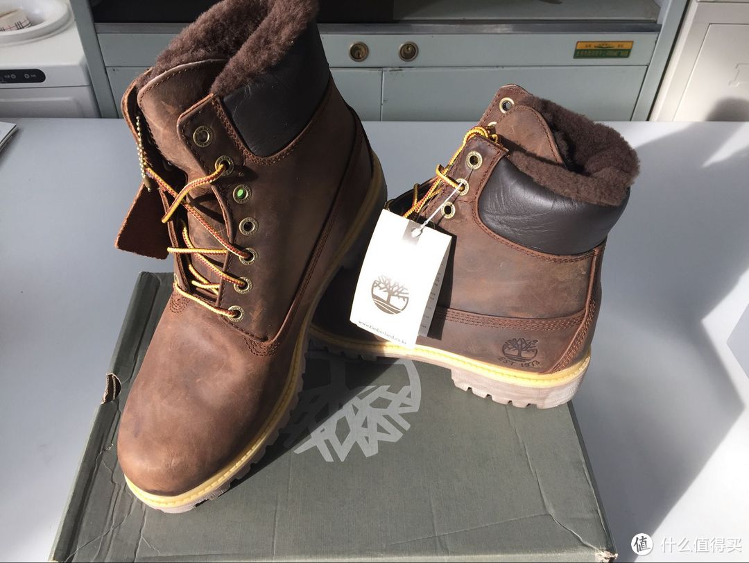 韩百的第一次购物体验：Timberland 添柏岚 6inch 带毛靴