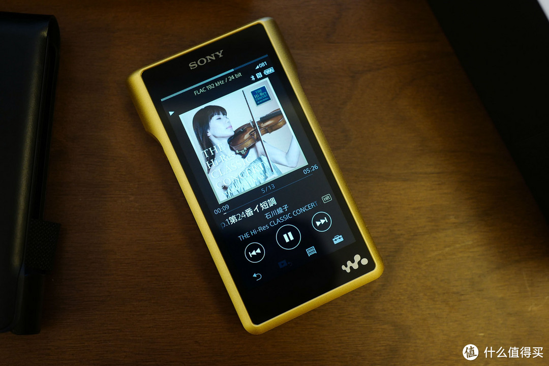 #首晒# 史上最贵金砖WALKMAN，索尼旗舰NW-WM1Z开箱