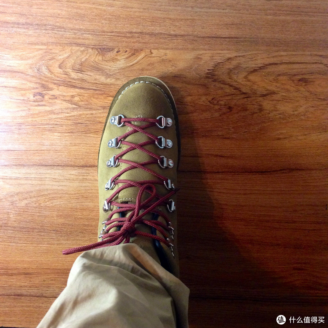 RED WING 红翼 875&Danner 30868X 工装靴 & WARRIOR 回力 红白板鞋