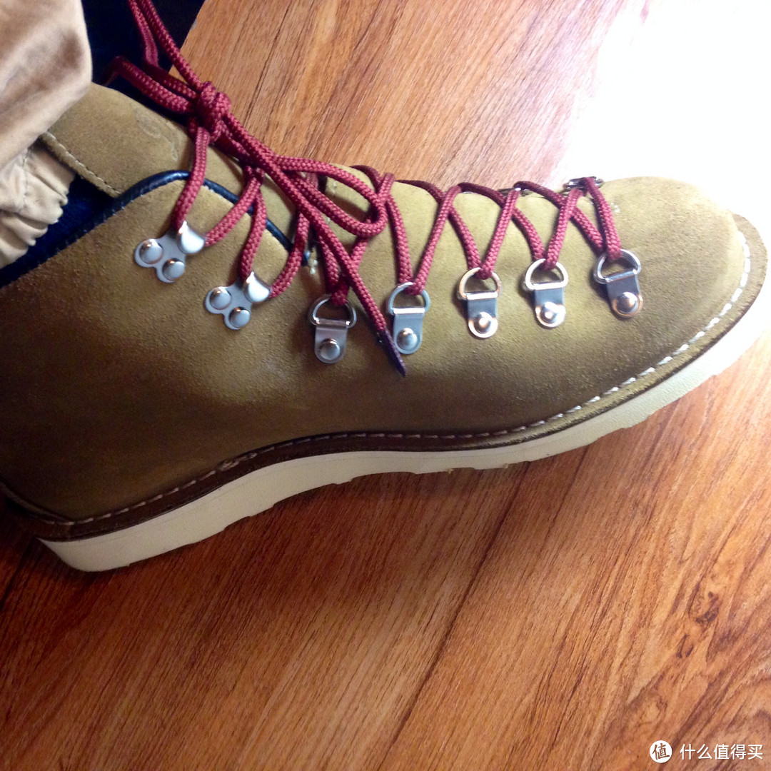 RED WING 红翼 875&Danner 30868X 工装靴 & WARRIOR 回力 红白板鞋