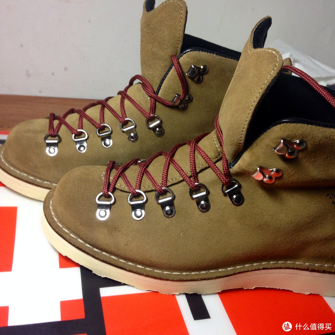 RED WING 红翼 875&Danner 30868X 工装靴 & WARRIOR 回力 红白板鞋