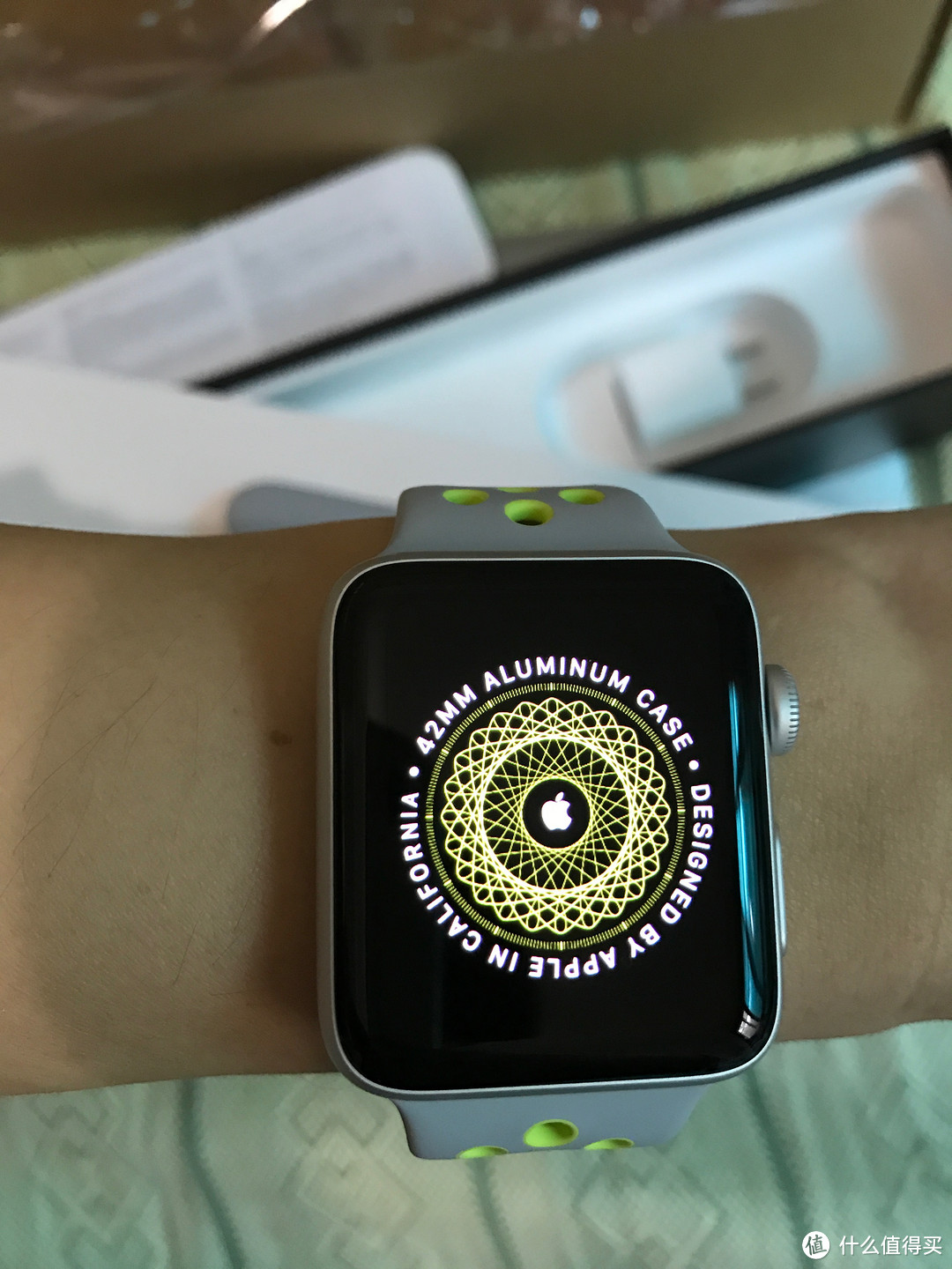 #原创新人#Apple Watch Nike+ 荧光黄 首晒