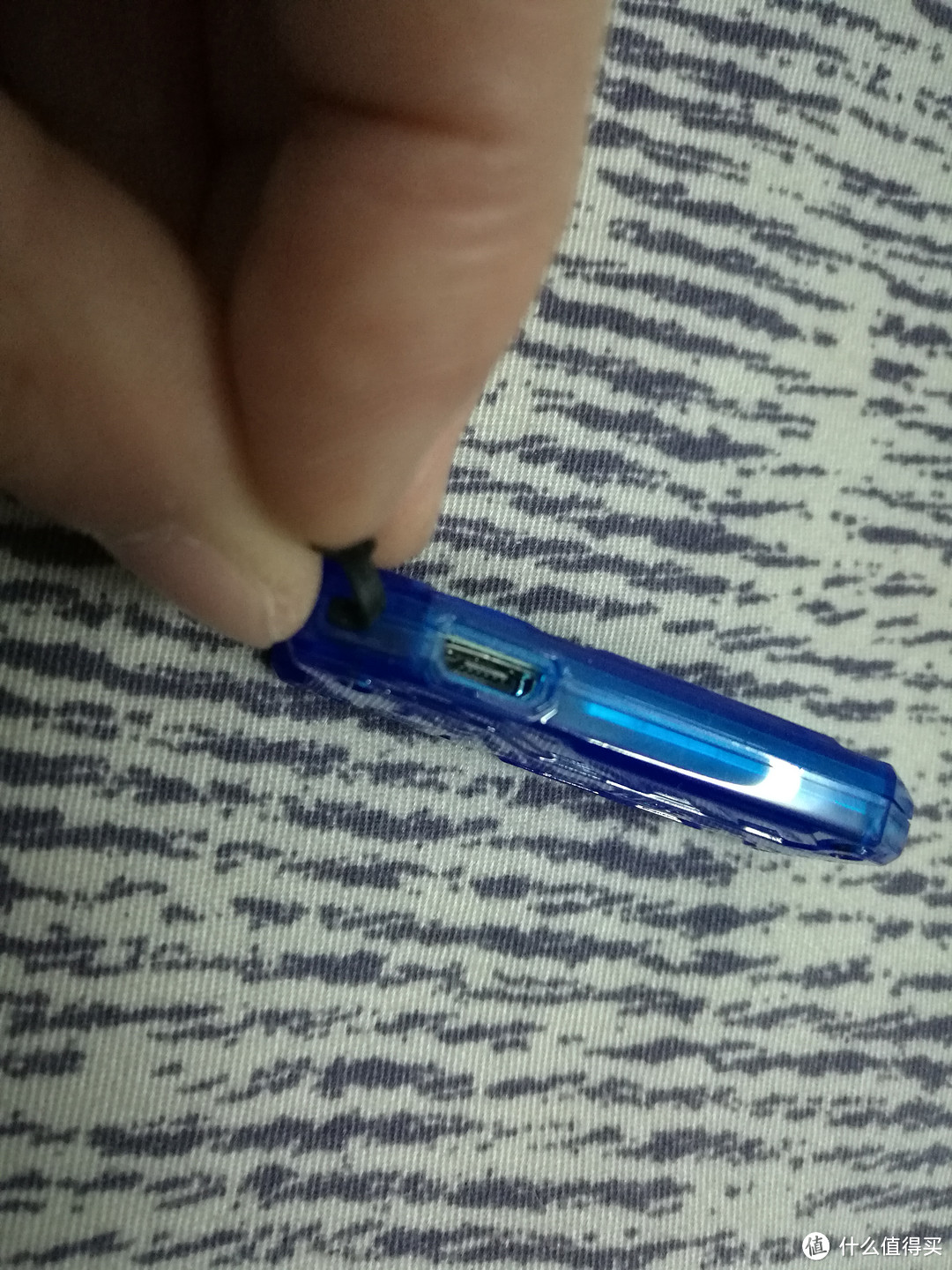 拔草：NITECORE 奈特科尔 TUBE U级灯45流明可充电钥匙扣灯（附使用体验）