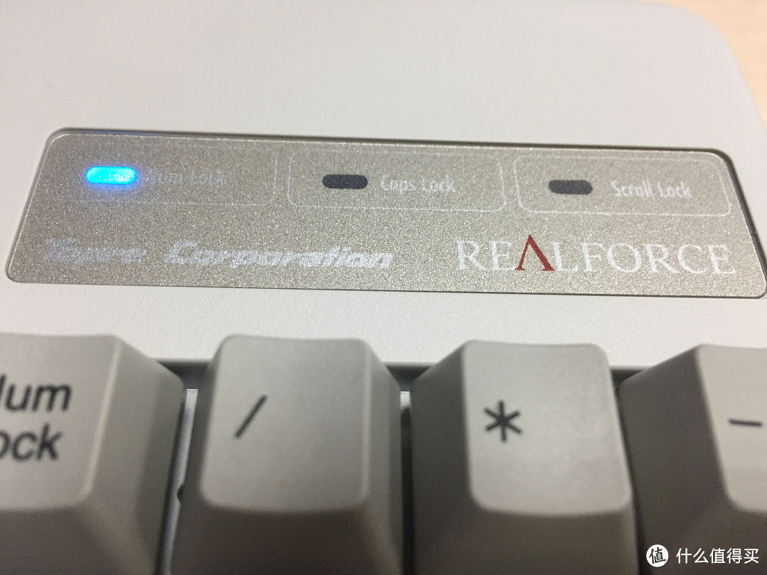 #原创新人# 首次尝试 realforce 静电容键盘，附带这么多年入坑之路