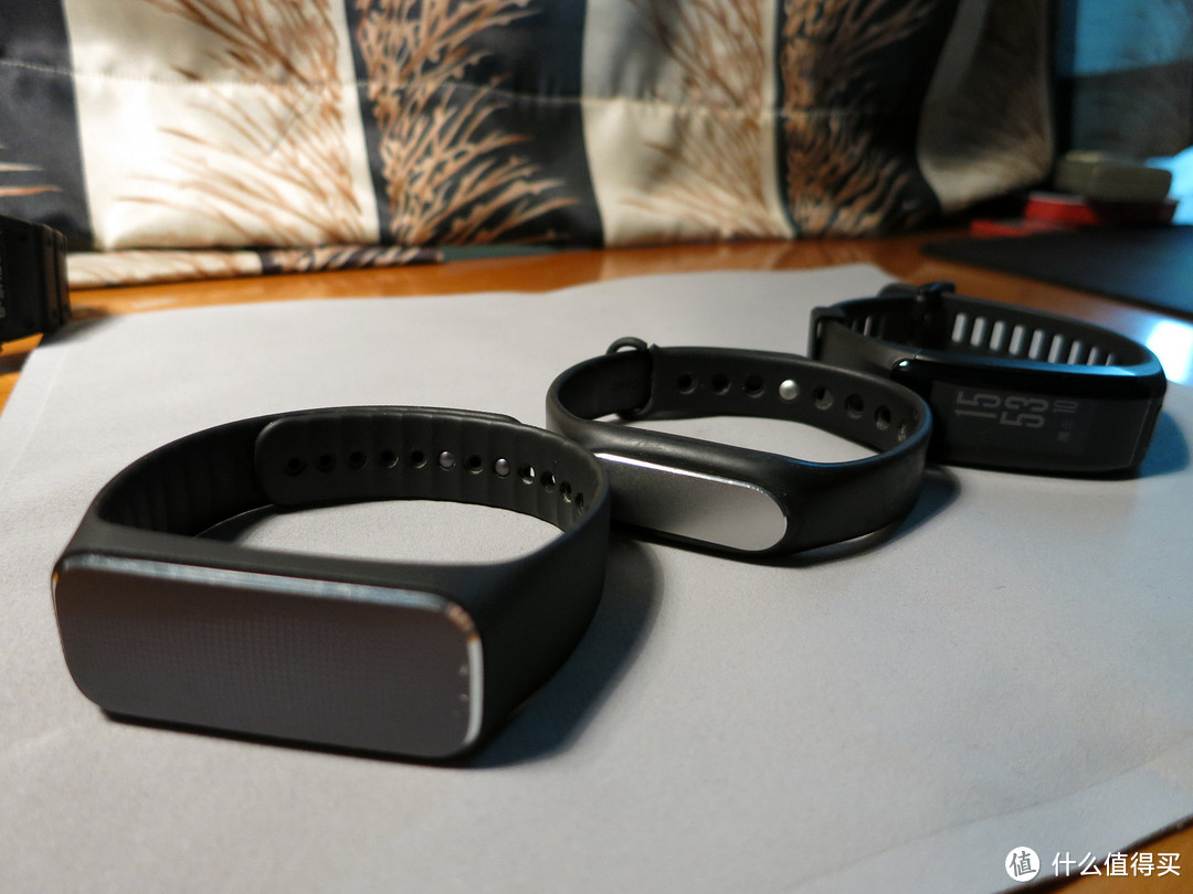 专业导航企业做的运动手环：GARMIN 佳明 Vivosmart HR 智能手环