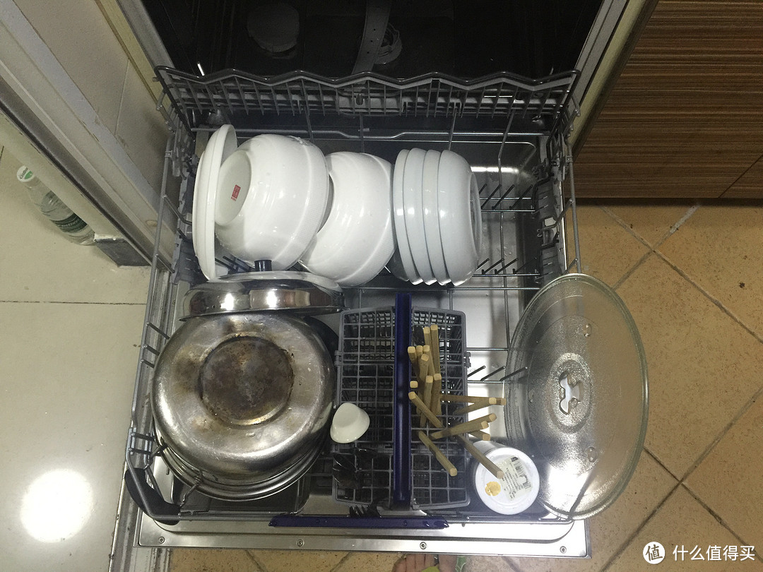 #本站首晒# 装修首选的电器：西门子 SIEMENS SN56V553TI 半嵌式洗碗机