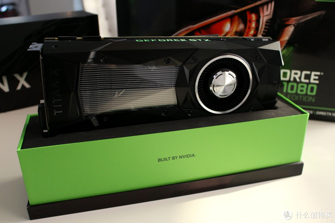 Pascal双雄：NVIDIA TITAN X（Pascal） & GTX1080 Founders Edition