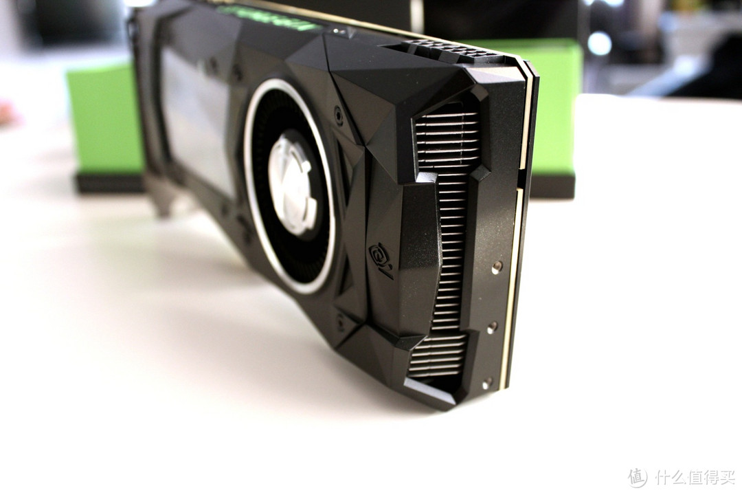 Pascal双雄：NVIDIA TITAN X（Pascal） & GTX1080 Founders Edition