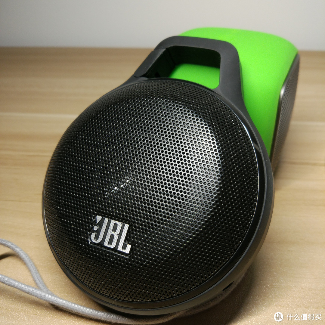 JBL CLIP 与 Bun