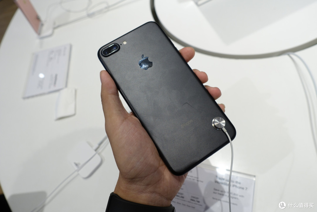 一台本不该到来的手机——iPhone 7 JB黑 晒单及海外iPhone维修实录
