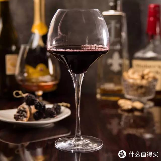 如何挑到实用的居家红酒杯