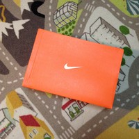 耐克 LUNAREPIC FLYKNIT 男款跑鞋外观展示(鞋身|鞋带|后跟|大底|鞋垫)