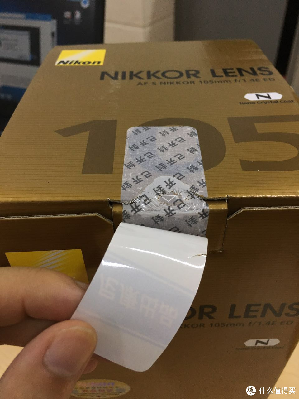 Nikon 尼康 105 1.4E 开箱&使用感受