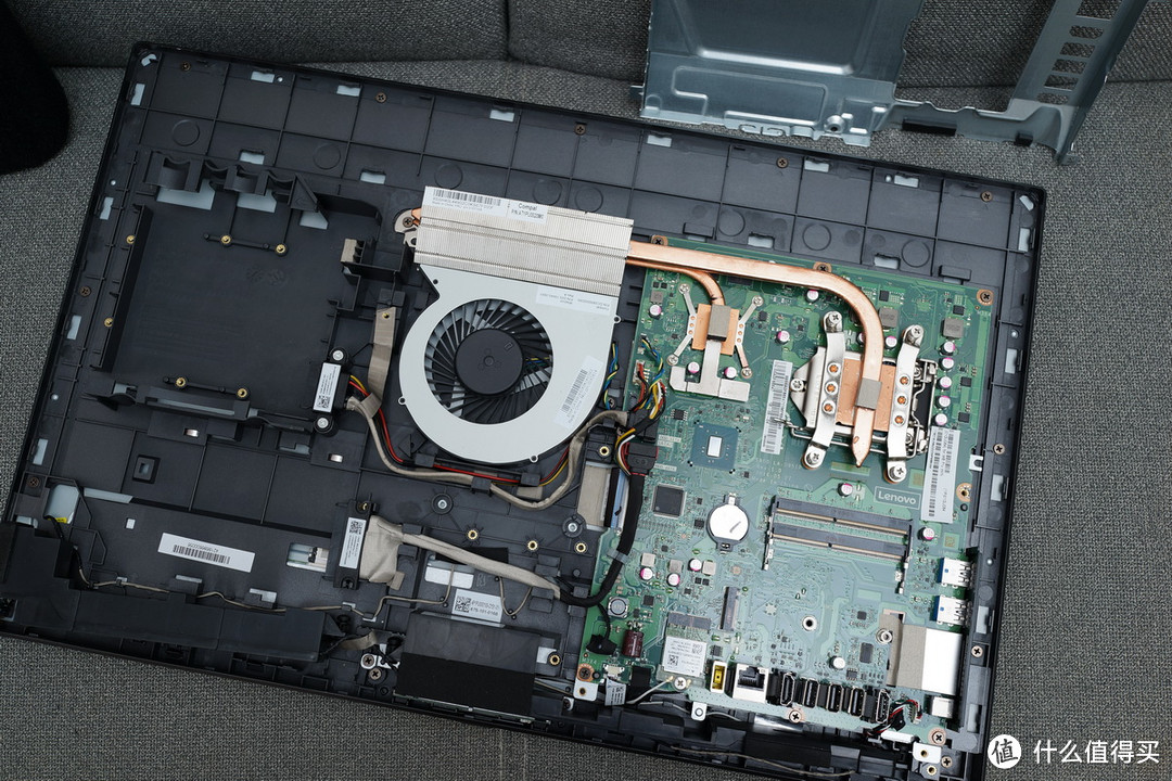 #本站首晒# 探索桌面一体机的秘密：Lenovo 联想 扬天S5250 拆机评测指南