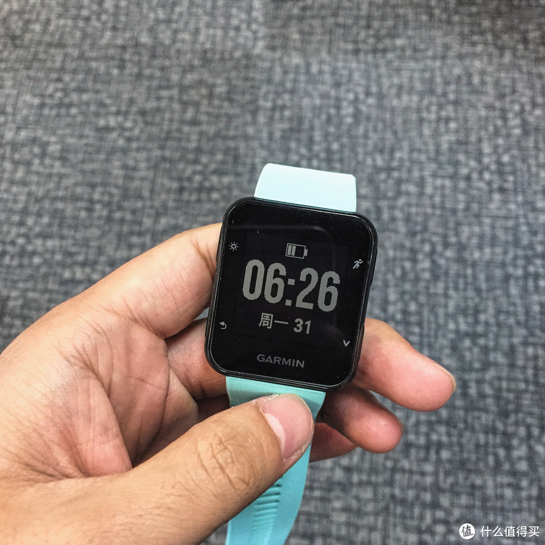 #原创新人#Garmin 佳明 Forerunner35 光学心率跑步手表 简单开箱