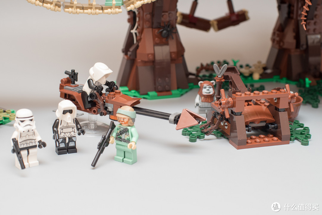 小熊领地探秘：LEGO 乐高 10236 Ewok Village 伊沃克村 熊村 简评