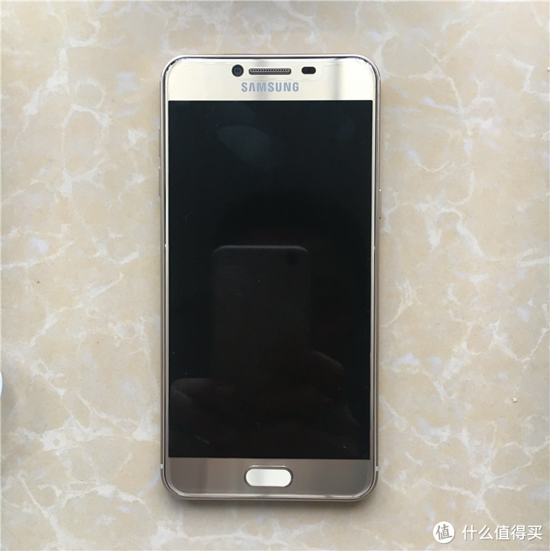 不便宜的低端机——SAMSUNG 三星 C5 开箱小测