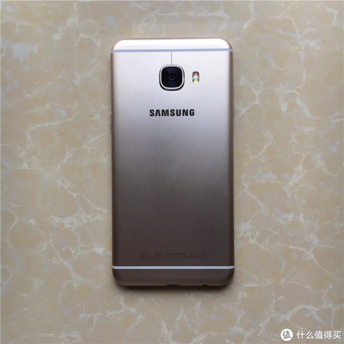 不便宜的低端机——SAMSUNG 三星 C5 开箱小测