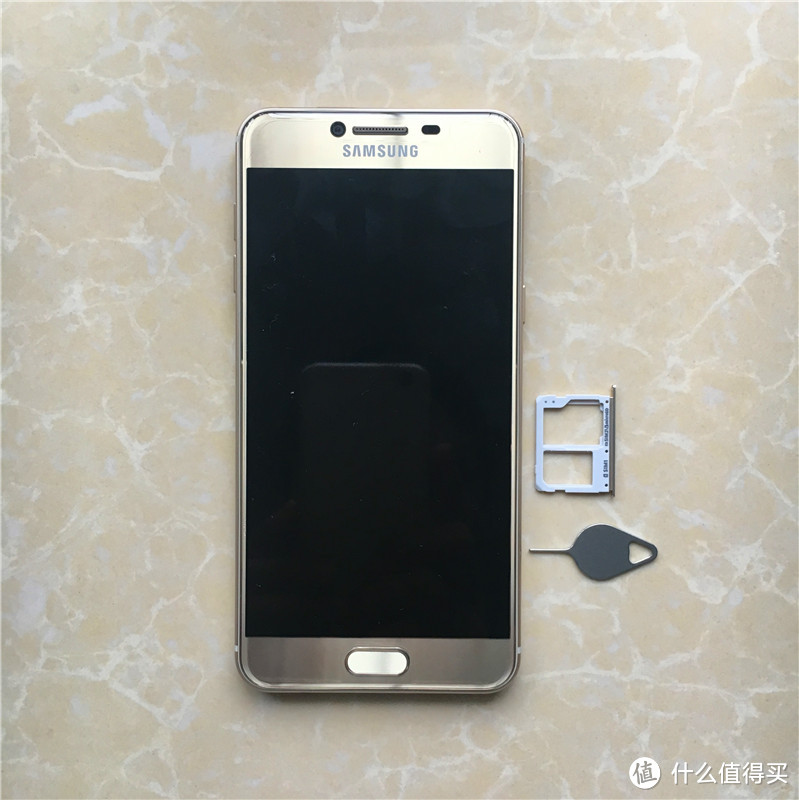 不便宜的低端机——SAMSUNG 三星 C5 开箱小测