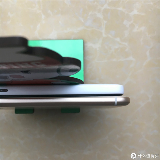 不便宜的低端机——SAMSUNG 三星 C5 开箱小测