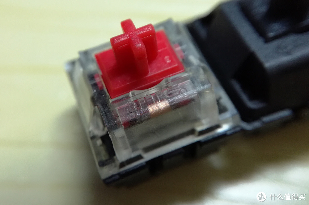 跟大家聊聊小米键盘的国产机械轴——TTC 红轴拆解