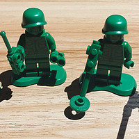 LEGO 玩具总动员3 篇四：LEGO 乐高  7595 小绿兵 开箱