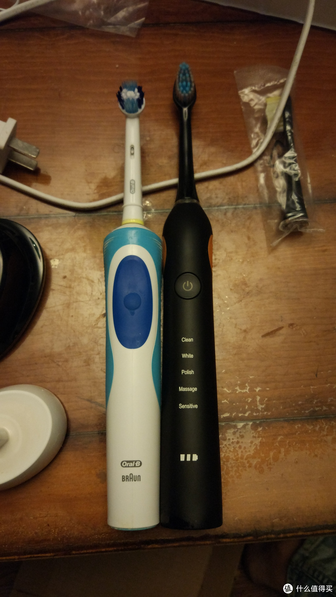 声波震动牙刷  一周使用感受 附与【欧乐B D12013】 对比评测