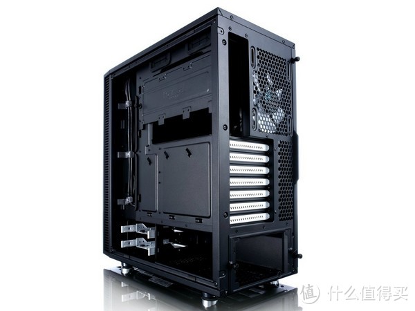 静音降噪+灵活扩展：Fractal Design 佛瑞克托设计 推出 Define C系列 中塔机箱