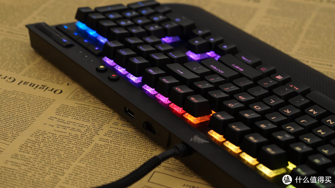 USCorsair 海盗船 K70 RGB Rapidfire 银轴机械键盘 体验