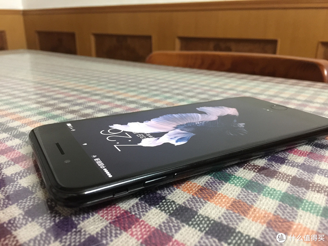 这一次冲动是否值得？iphone 7 plus 亮黑色 128g 智能手机 个人点评