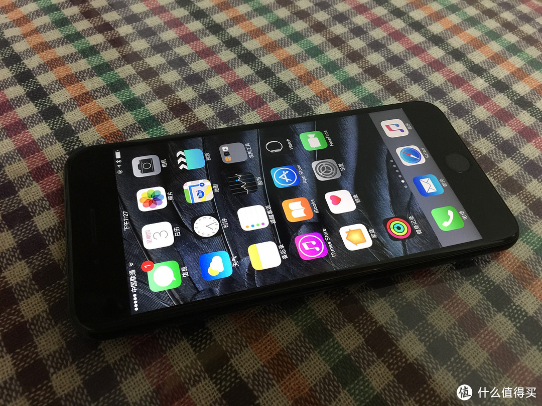 这一次冲动是否值得？iphone 7 plus 亮黑色 128g 智能手机 个人点评