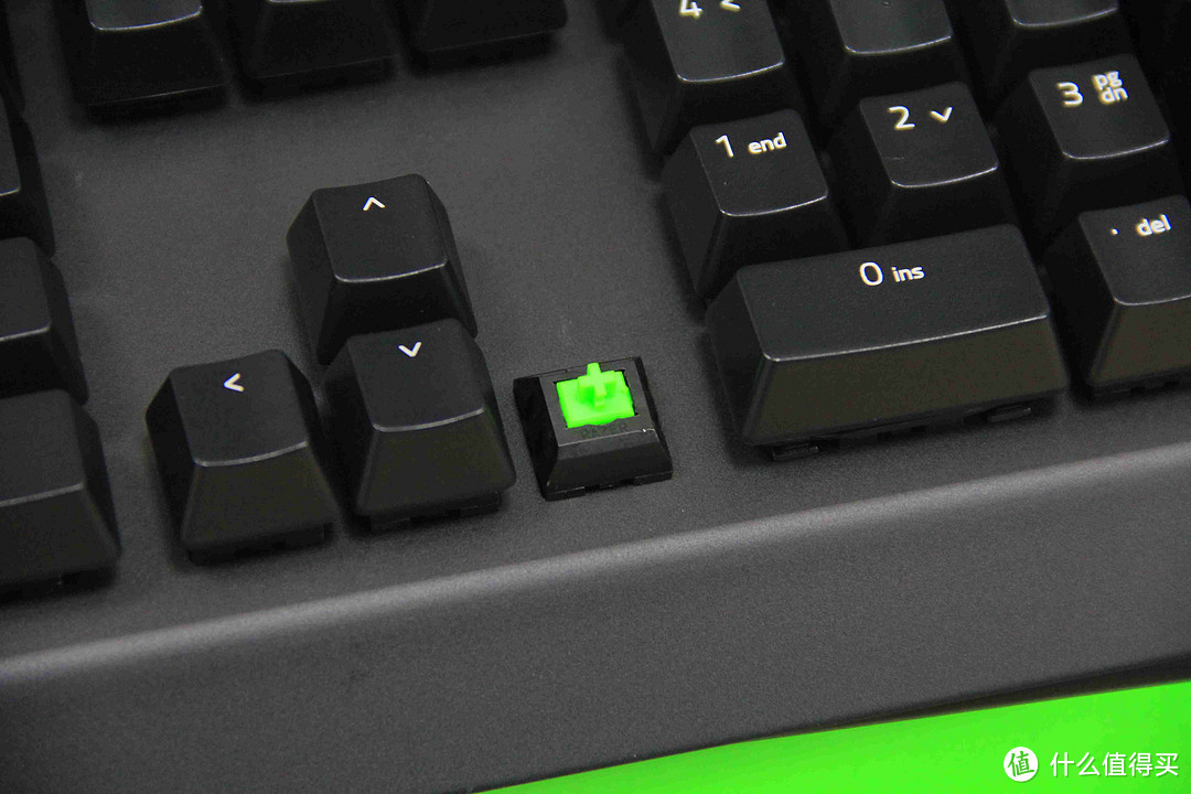 RAZER 雷蛇 BlackWidow X 黑寡妇蜘蛛X 标准版 绿轴键盘 入手体验