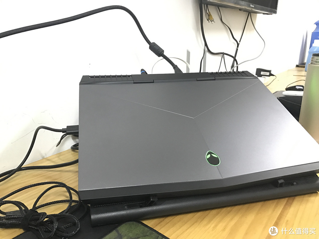 梦想照进现实：Alienware 外星人 ALW15C-R1738 15.6 英寸游戏笔记本电脑