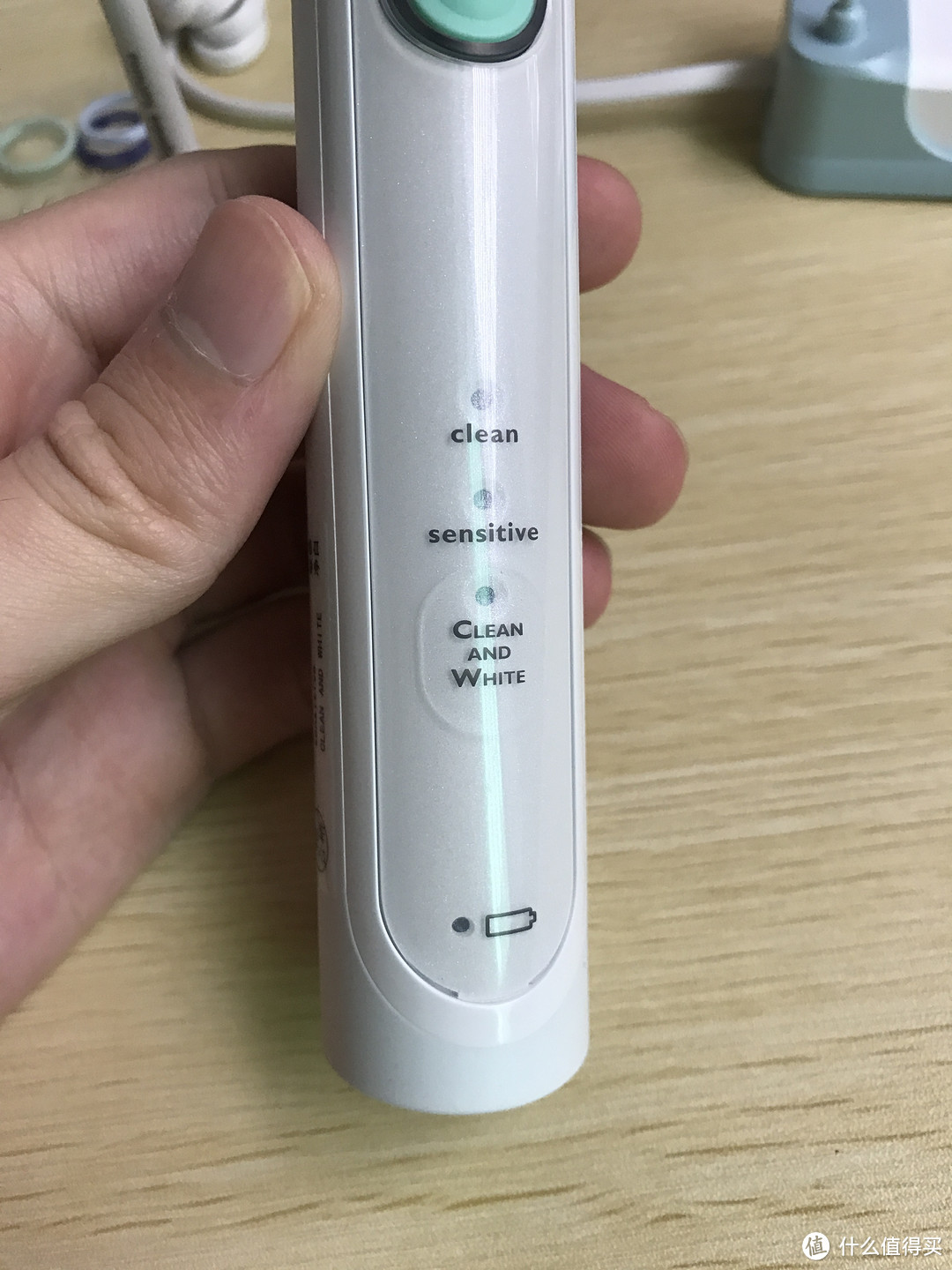 被电动牙刷洗脑：PHILIPS 飞利浦 Sonicare HX6730 声波电动牙刷 晒单&使用体验