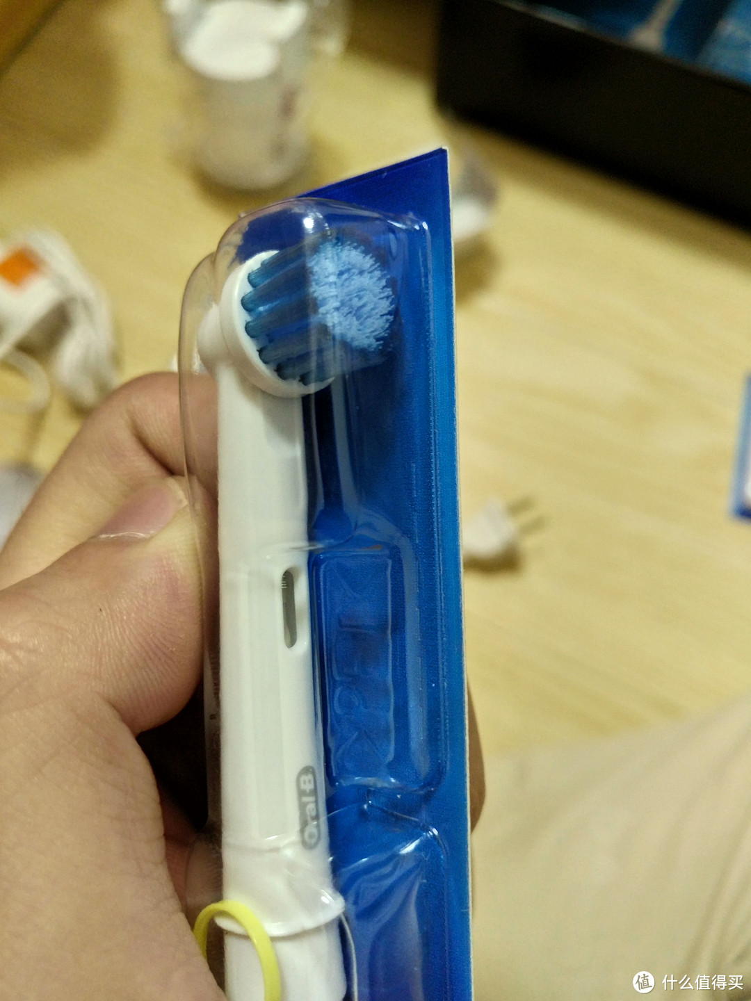 我们家的刷牙新装备：Oral-B 欧乐-B iBrush 9000 旗舰款 电动牙刷