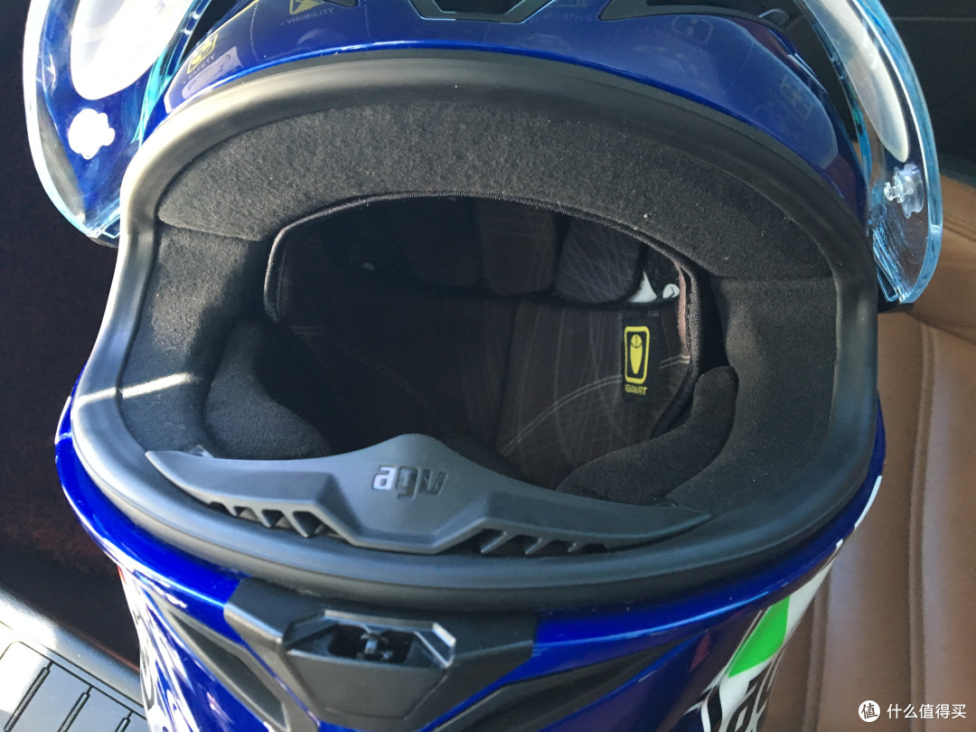 迫不及待的开箱:摩托车入坑第一步——AGV Corsa 罗西 小丑鱼头盔