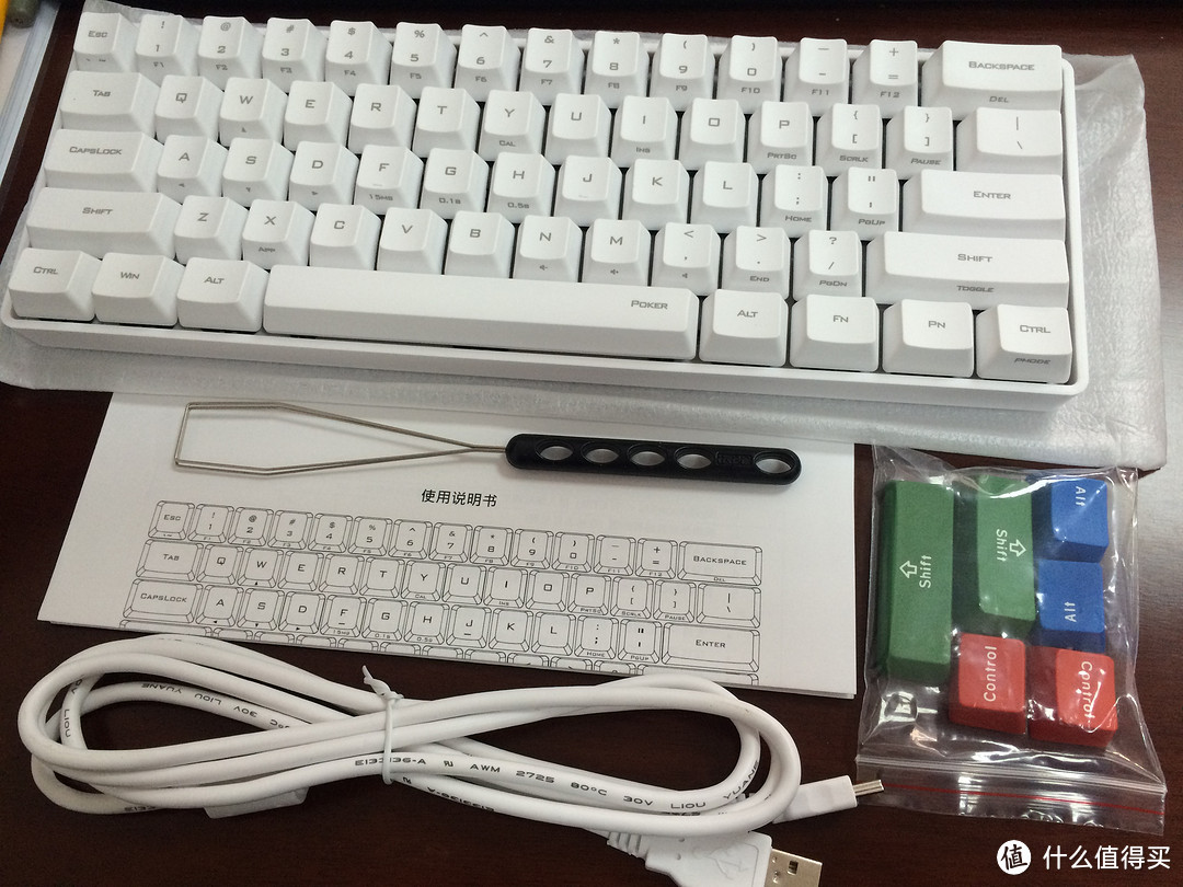 我的第一个机械键盘：ikbc poker 61键 mini键盘