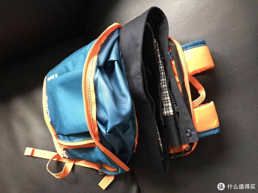 我的双11第一剁：DECATHLON 迪卡侬 QUECHUA ARPENAZ 10 户外休闲双肩背包开箱图赏