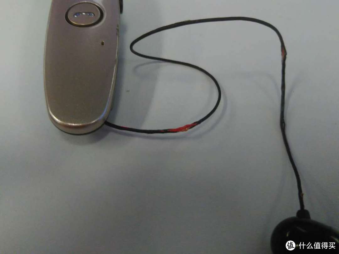 LG Harman/Kardon HBS-900 无线运动蓝牙耳机