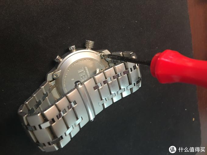 Suunto 松拓山雄及元素系列电池更换 男表 什么值得买