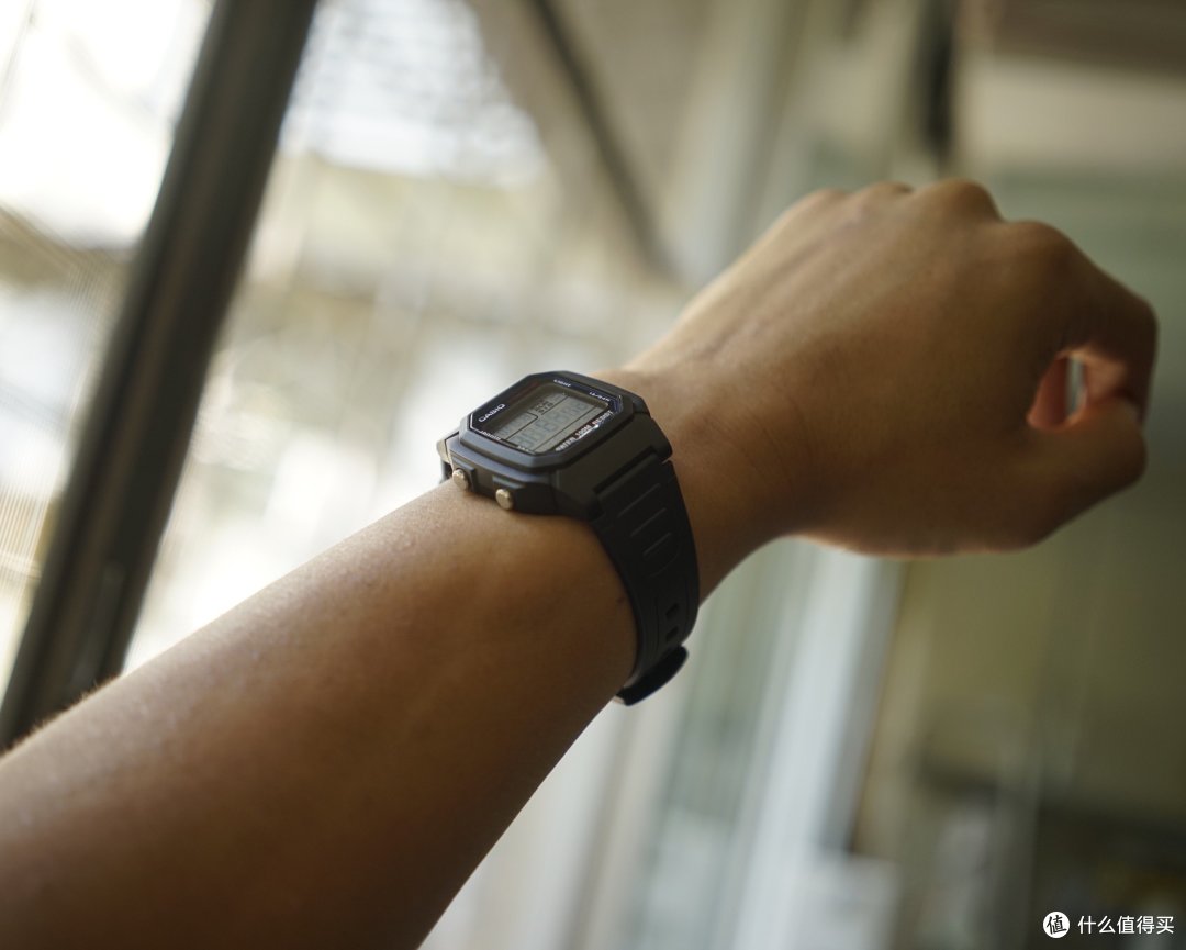 海外亚马逊剁手系列摩洛哥坚果洗发水蜂蜡发泥ua紧身衣卡西欧w800h1av