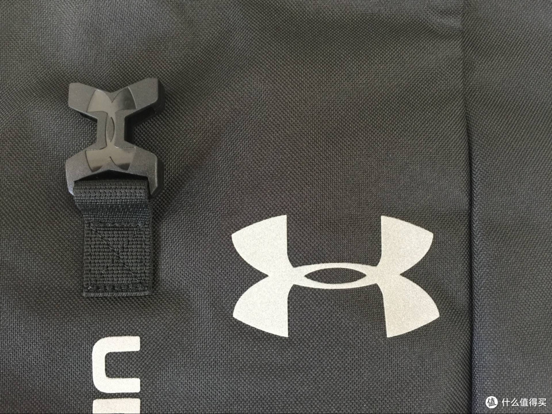 6pm捡漏 :UNDER ARMOUR 安德玛 双肩卷盖背包曲折购买历程