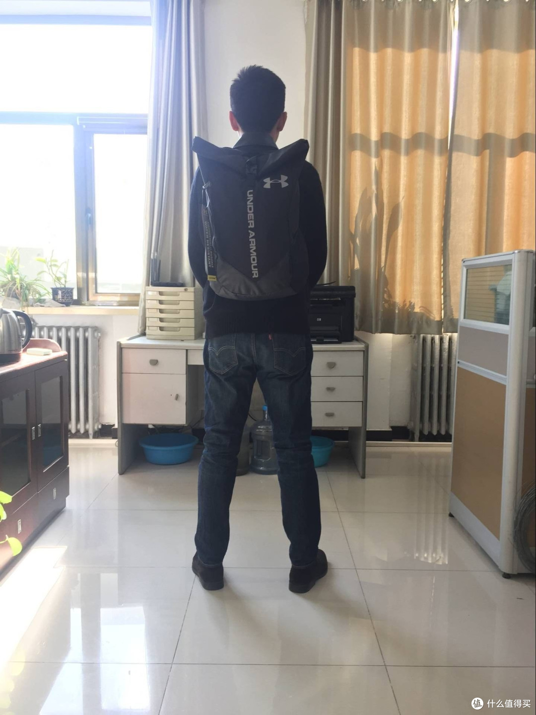 6pm捡漏 :UNDER ARMOUR 安德玛 双肩卷盖背包曲折购买历程