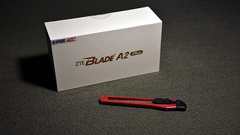 中兴 Blade A2 Plus 手机外观展示(充电器|材质|主体|摄像头|音量键)