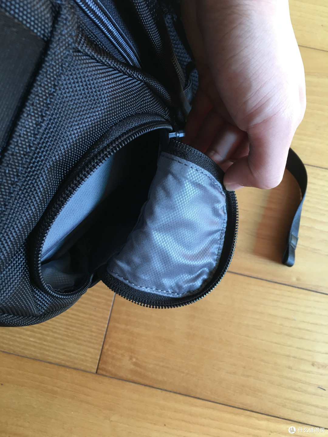 长草TUMI,借双11剁手——Tumi 026578D2 双肩电脑包 开箱