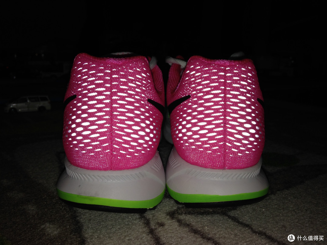 美丽渐变色！Nike 耐克 Air Zoom Pegasus 33 女子跑鞋